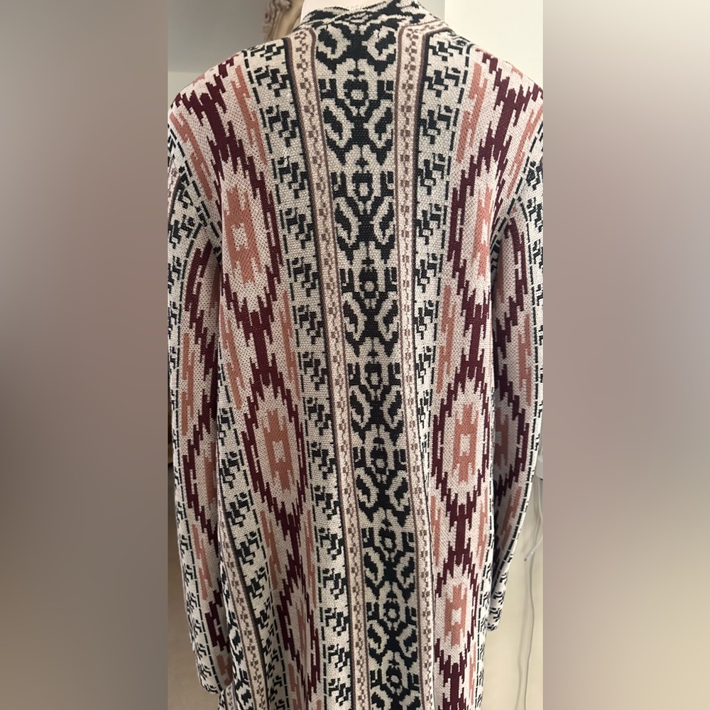 Long Print Pattern Cardigan - Picture 2 of 4